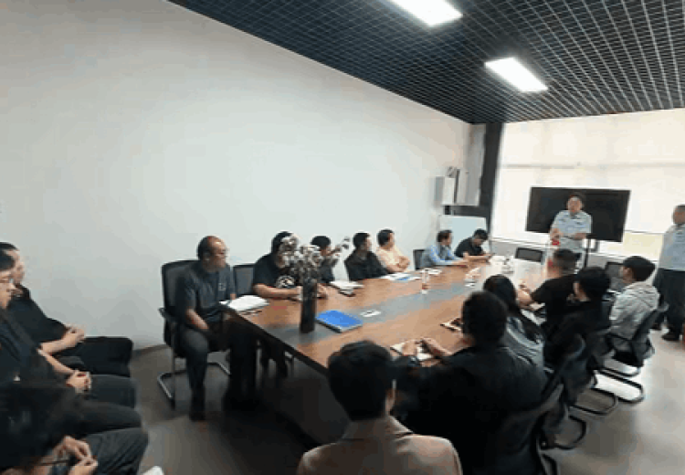真空泵銷(xiāo)售及維保、非標(biāo)定制自動(dòng)化設(shè)備、加熱單元、加熱爐